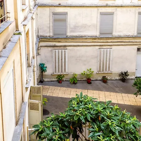 Cosy Apt Near Montmartre Paris